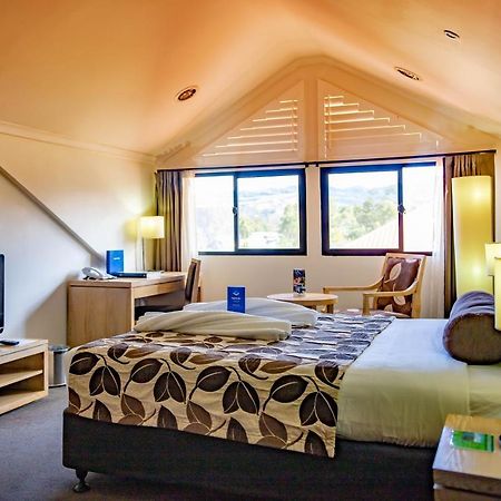 Highlander Hotel Маунт Хейгън Екстериор снимка